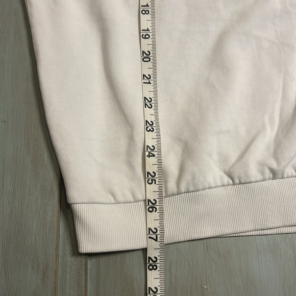 Gymshark oversized sweater with rainbow embroidery - Picture 4 of 7